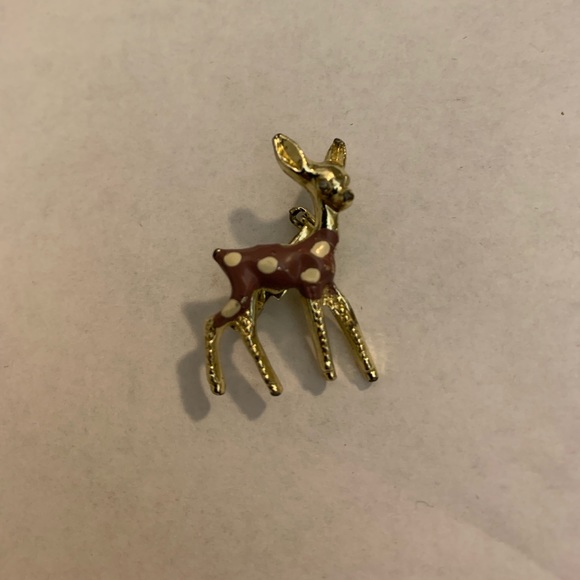 Vintage personalized Bambi/ deer brooch - Picture 1 of 4